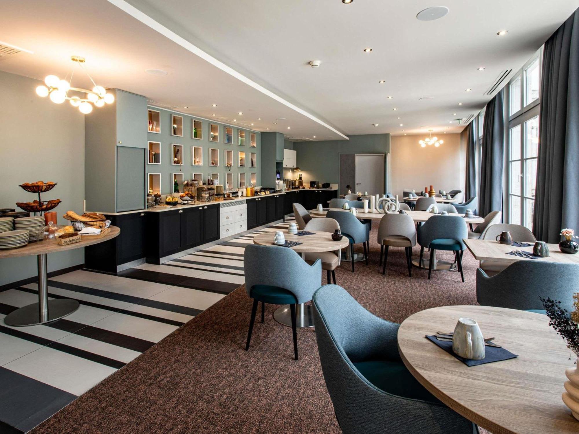 เมอร์เคียว อ็องกูเลิม - โฮเทล เดอ ฟร้องซ์ Hotel อองกูแลม ภายนอก รูปภาพ